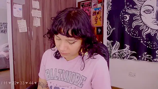 melissahowl online show from 10/18/25, 05:03