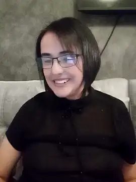 IsisBlake online show from 02/09/25, 06:16