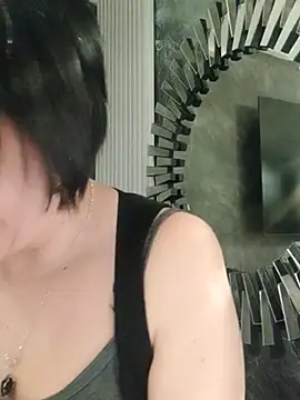 IsisBlake online show from 03/19/25, 03:29