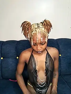 Sexyvyee  online show from 03/18/25, 06:37