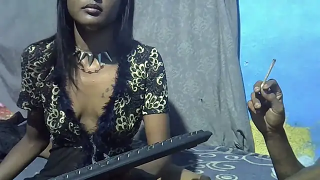 indiangeni20 online show from 05/17/26, 10:44