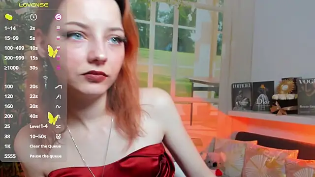 Snapshot of pretty_little_thing chatting on 03/14/25, 01:48 pretty little thing online show from 03/14/25, 01:48