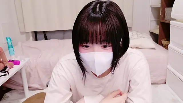 Snapshot of Mia--meow chatting on 02/21/25, 03:10 Mia--meow online show from 02/21/25, 03:10