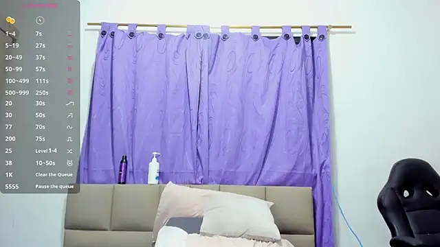 lilybaudyn  online show from 02/09/26, 05:06