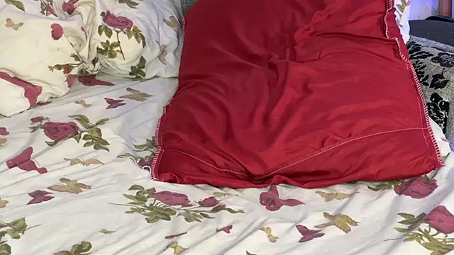 Snapshot of Stick_Twlx chatting on 12/21/24, 03:31 Stick Twlx online show from 12/21/24, 03:31