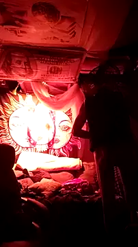 Gillygilly76 online show from 02/24/25, 09:21