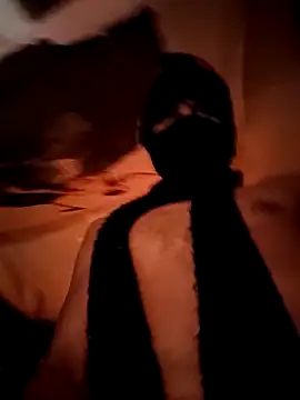 Gillygilly76 online show from 02/25/25, 05:47