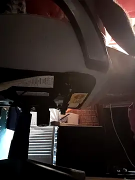 Gillygilly76 online show from 10/16/25, 01:34