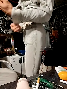 Gillygilly76 online show from 11/14/25, 06:01