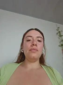 valery mora online show from 10/09/25, 05:11