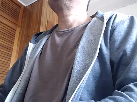 lover camer online show from 10/27/25, 01:48