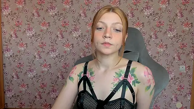 Lolly Haze online show from 06/09/26, 04:13