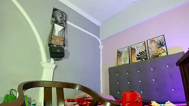 sexy-luna-star-ts online show from 01/07/26, 08:00