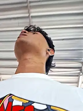  Ottis  online show from 10/24/25, 04:47