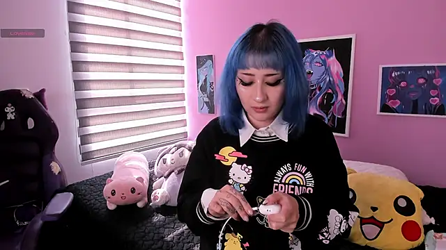 Miwa violet online show from 02/12/25, 07:45