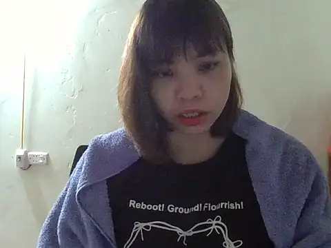 Angela-Eira online show from 10/29/25, 09:27