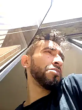 Snapshot of weedmanhot28 chatting on 12/24/24, 02:22 weedmanhot28 online show from 12/24/24, 02:22