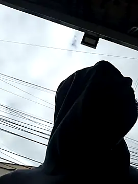 Snapshot of weedmanhot28 chatting on 01/06/25, 01:30 weedmanhot28 online show from 01/06/25, 01:30