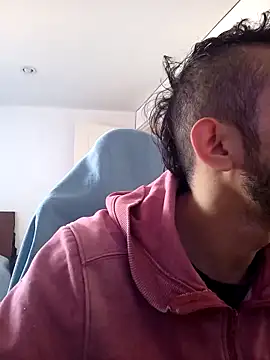 weedmanhot28 online show from 01/21/25, 08:43