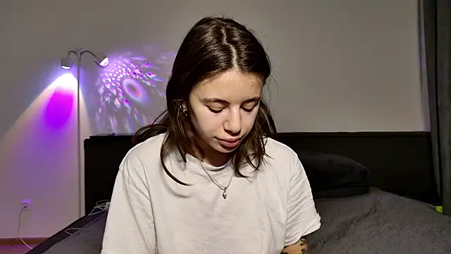 Snapshot of MazzyDoll chatting on 02/10/26, 05:55 MazzyDoll online show from 02/10/26, 05:55