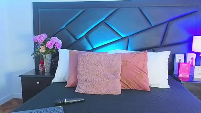 SophieCarther online show from 01/09/26, 12:52