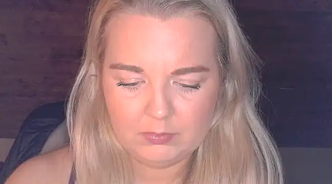 Jessica69G online show from 01/11/25, 11:56