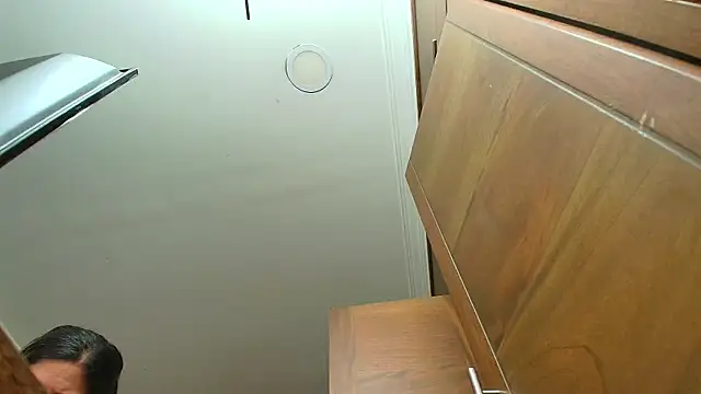 stella xue online show from 09/29/25, 08:13