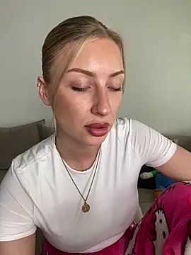 belle98 online show from 05/01/26, 12:54
