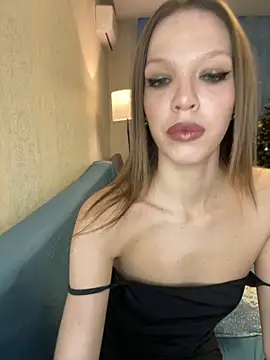 KateMariett online show from 02/03/26, 10:59