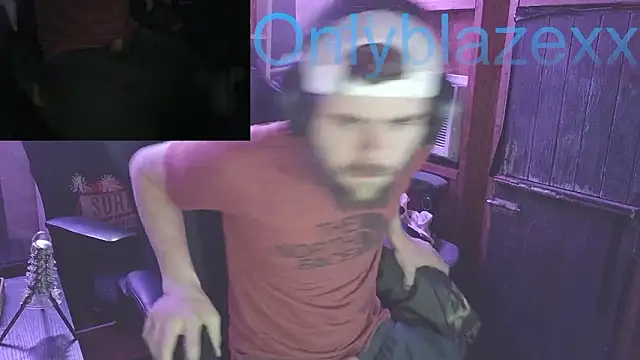 OnlyBlazexx online show from 01/18/26, 07:01