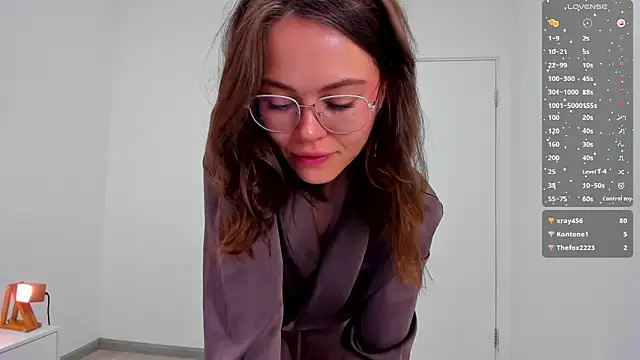 Kelly Cuutie online show from 05/27/26, 02:30