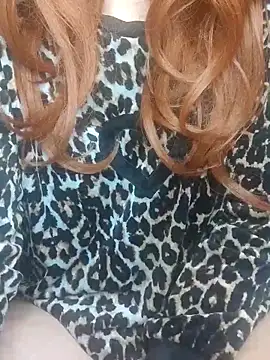 Snapshot of Anna_jing chatting on 10/22/25, 07:41 Anna jing online show from 10/22/25, 07:41