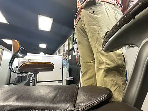 Snapshot of RawRyder8 chatting on 01/11/25, 11:13 RawRyder8 online show from 01/11/25, 11:13