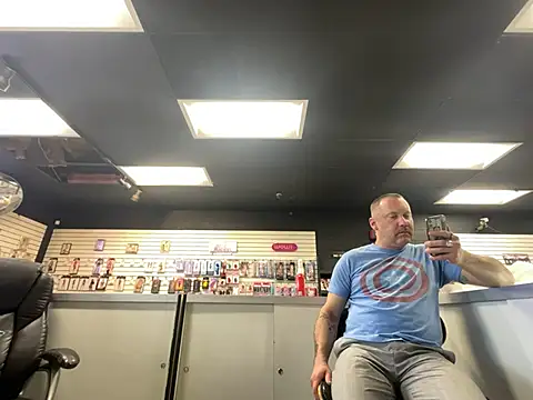 Snapshot of RawRyder8 chatting on 02/14/25, 08:05 RawRyder8 online show from 02/14/25, 08:05