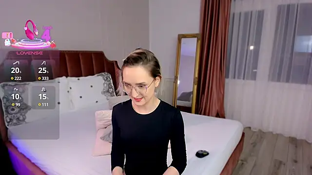 CharmingAnnie online show from 03/12/25, 06:22