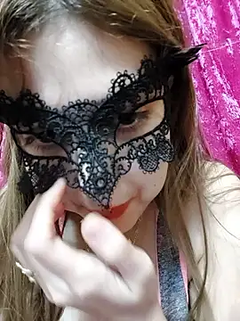 LoNa-daloua online show from 02/02/26, 12:09