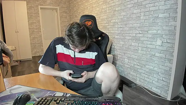 iliaskrislove online show from 03/19/25, 11:14