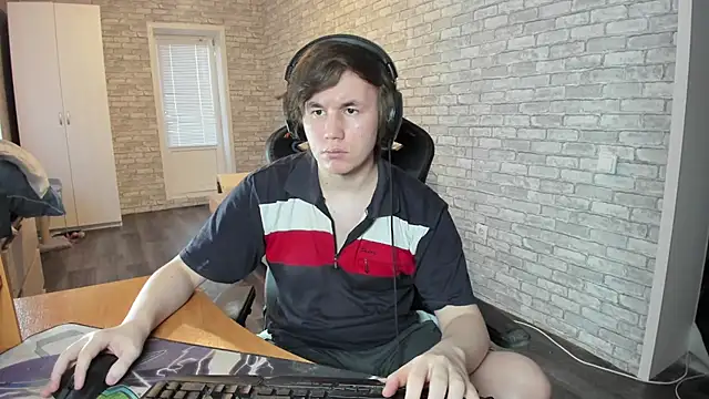 iliaskrislove online show from 03/20/25, 02:21