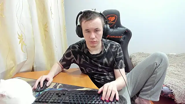 iliaskrislove online show from 11/08/25, 12:05