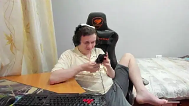 iliaskrislove online show from 02/09/26, 02:54