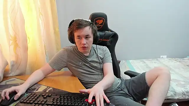 iliaskrislove online show from 02/12/26, 05:46