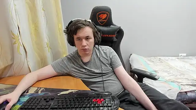 iliaskrislove online show from 03/20/26, 07:41