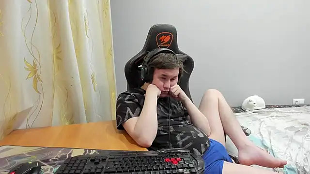 iliaskrislove online show from 04/05/26, 03:53