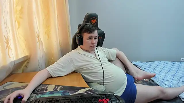 iliaskrislove online show from 05/05/26, 02:47