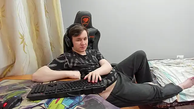 iliaskrislove online show from 07/02/26, 06:03