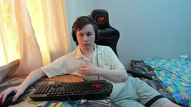 iliaskrislove online show from 07/15/26, 04:29