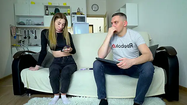 littlesweettifany online show from 03/10/25, 01:43