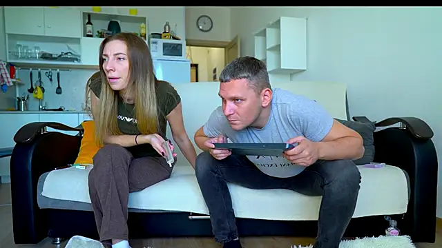 littlesweettifany online show from 10/01/25, 11:05