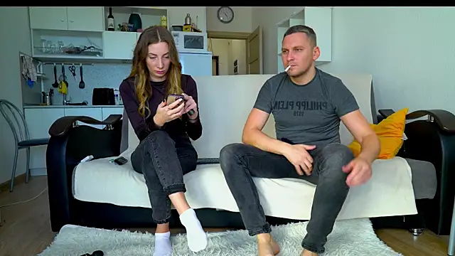 littlesweettifany online show from 10/17/25, 10:40