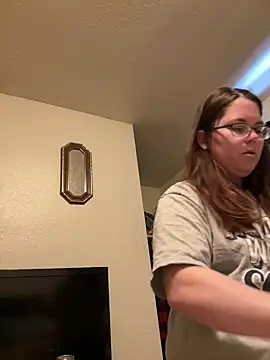 FreakNastyLacie online show from 02/21/25, 07:54